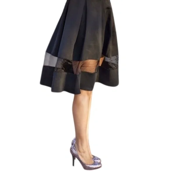 Express Black High Waist Mesh Insert Flare Skirt Size 00 - Picture 3 of 6